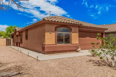758 W Calle Ormino, Sahuarita, AZ 85629 - Photo 3
