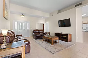 1348 W Cactus Moon Pl, Tucson, AZ 85737 - Photo 9