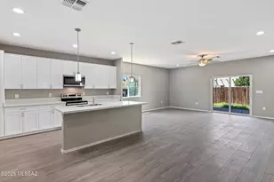 2806 W Jacinto St, Tucson, AZ 85745 - Photo 3