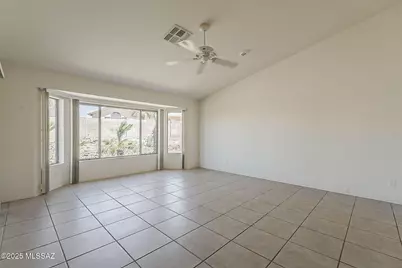 65704 E Rose Crest Drive, Saddlebrooke, AZ 85739 - Photo 17