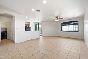 10402 S Cutting Horse Dr, Vail, AZ 85641 - Photo 5