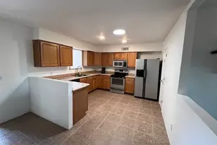 132 E La Espina, Green Valley, AZ 85614 - Photo 9