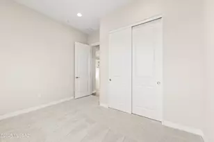 878 N Astronomer Ln, Green Valley, AZ 85614 - Photo 9