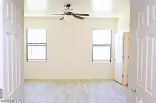 8573 N Western Juniper Terrace, Tucson, AZ 85743 - Photo 5