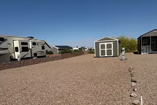 1915 Casa Del Rio, Benson, AZ 85602 - Photo 1