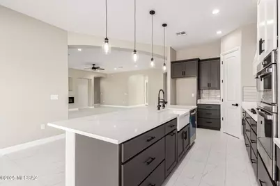 9055 E Bear Canyon Place, Tucson, AZ 85749 - Photo 13