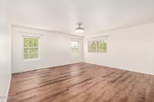 5028 W Hurston Dr, Tucson, AZ 85742 - Photo 19