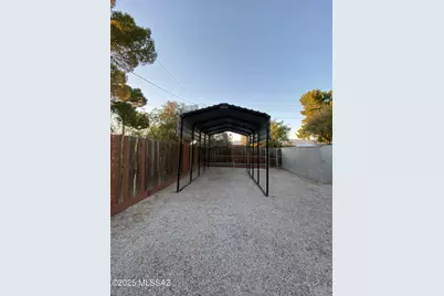 8133 E Colette Place, Tucson, AZ 85710 - Photo 45
