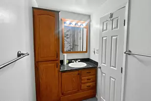 8133 E Colette Pl, Tucson, AZ 85710 - Photo 17