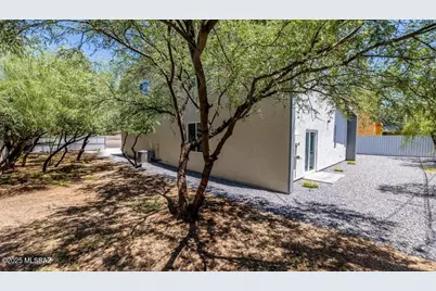 4270 E Broadway Boulevard, Tucson, AZ 85711 - Photo 3