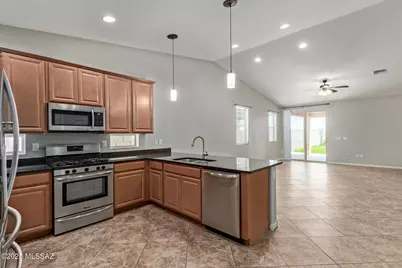 11438 E Desert Raptor Loop, Tucson, AZ 85747 - Photo 11