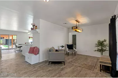 7640 E Dos Mujeres Road, Tucson, AZ 85715 - Photo 17