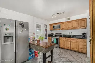 453 E Calle Socorro, Nogales, AZ 85621 - Photo 13