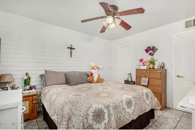 453 E Calle Socorro, Nogales, AZ 85621 - Photo 17