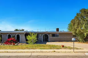 8513 E 20th St, Tucson, AZ 85710 - Photo 1