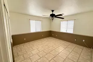 13384 S Cottonwood Rd, Pearce, AZ 85625 - Photo 15