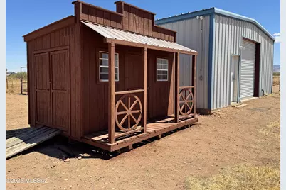 13384 S Cottonwood Road, Pearce, AZ 85625 - Photo 35