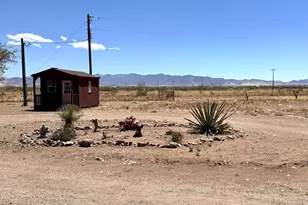 13384 S Cottonwood Rd, Pearce, AZ 85625 - Photo 29