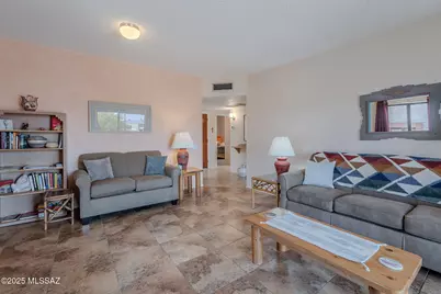 3055 S Placita De La Picaza, Green Valley, AZ 85622 - Photo 9