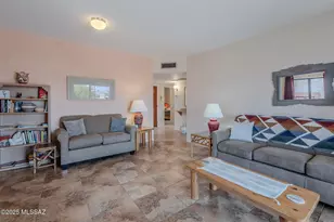 3055 S Placita de la Picaza, Green Valley, AZ 85622 - Photo 9