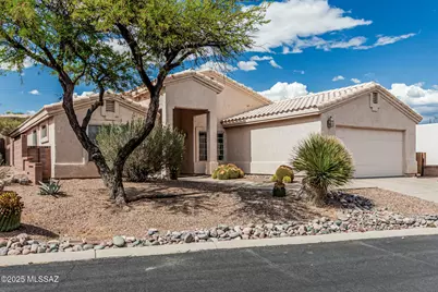 1070 W Possum Creek Lane, Oro Valley, AZ 85737 - Photo 1