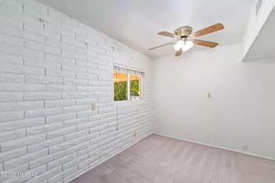 6070 W Desert Marigold Lane, Tucson, AZ 85742 - Photo 23