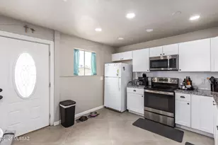 3739 E Sylvane St, Tucson, AZ 85713 - Photo 3