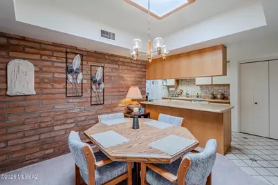 723 S Los Zafiros, Green Valley, AZ 85614 - Photo 15