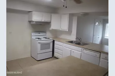 6661 E Barrow Street, Tucson, AZ 85730 - Photo 1