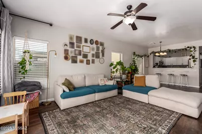 21185 E Reunion Road, Red Rock, AZ 85145 - Photo 9