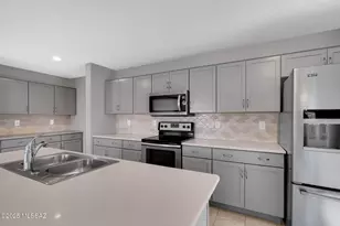 14241 E Bolster Dr, Vail, AZ 85641 - Photo 13