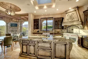 6015 N Camino Preciado, Tucson, AZ 85718 - Photo 5