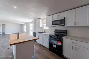 17641 W Bacabi Rd, Marana, AZ 85653 - Photo 21