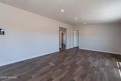 17641 W Bacabi Road, Marana, AZ 85653 - Photo 23