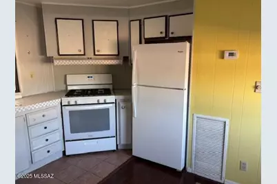 3176 W Robin Road, Benson, AZ 85602 - Photo 5