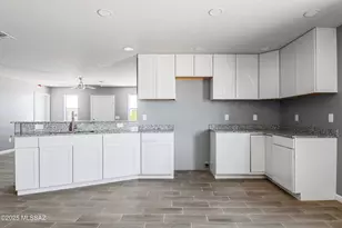 220 S Richmond Dr, Vail, AZ 85641 - Photo 15