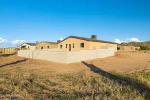 220 S Richmond Dr, Vail, AZ 85641 - Photo 33