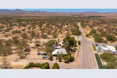 517 Kino Springs Drive, Nogales, AZ 85621 - Photo 9