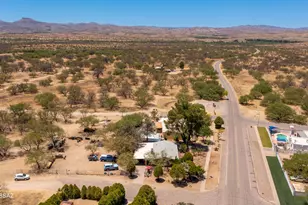 517 Kino Springs Dr, Nogales, AZ 85621 - Photo 9