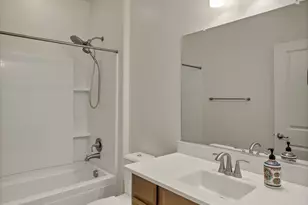 9569 N Sage Vista Ct, Tucson, AZ 85742 - Photo 11