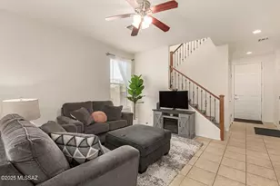 7952 E Revolution Loop, Tucson, AZ 85730 - Photo 13