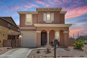 7952 E Revolution Loop, Tucson, AZ 85730 - Photo 3