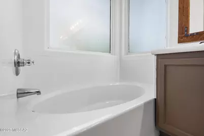 8750 E Mountain Spring Drive, Tucson, AZ 85747 - Photo 27