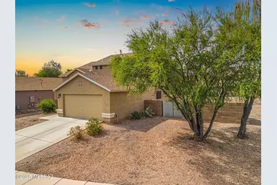 8750 E Mountain Spring Drive, Tucson, AZ 85747 - Photo 1
