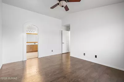 8750 E Mountain Spring Drive, Tucson, AZ 85747 - Photo 29