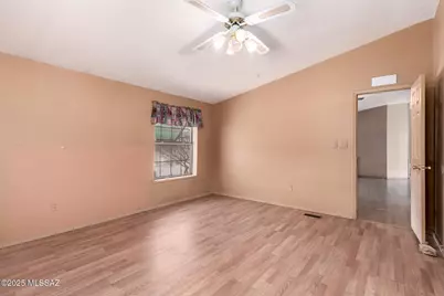 6670 N Desert View Drive, Tucson, AZ 85743 - Photo 17