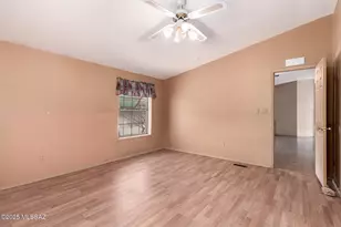 6670 N Desert View Dr, Tucson, AZ 85743 - Photo 17