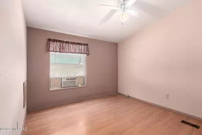 6670 N Desert View Drive, Tucson, AZ 85743 - Photo 23