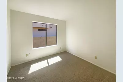 5007 W Hurston Drive, Tucson, AZ 85742 - Photo 5