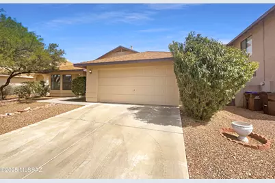 5007 W Hurston Drive, Tucson, AZ 85742 - Photo 25